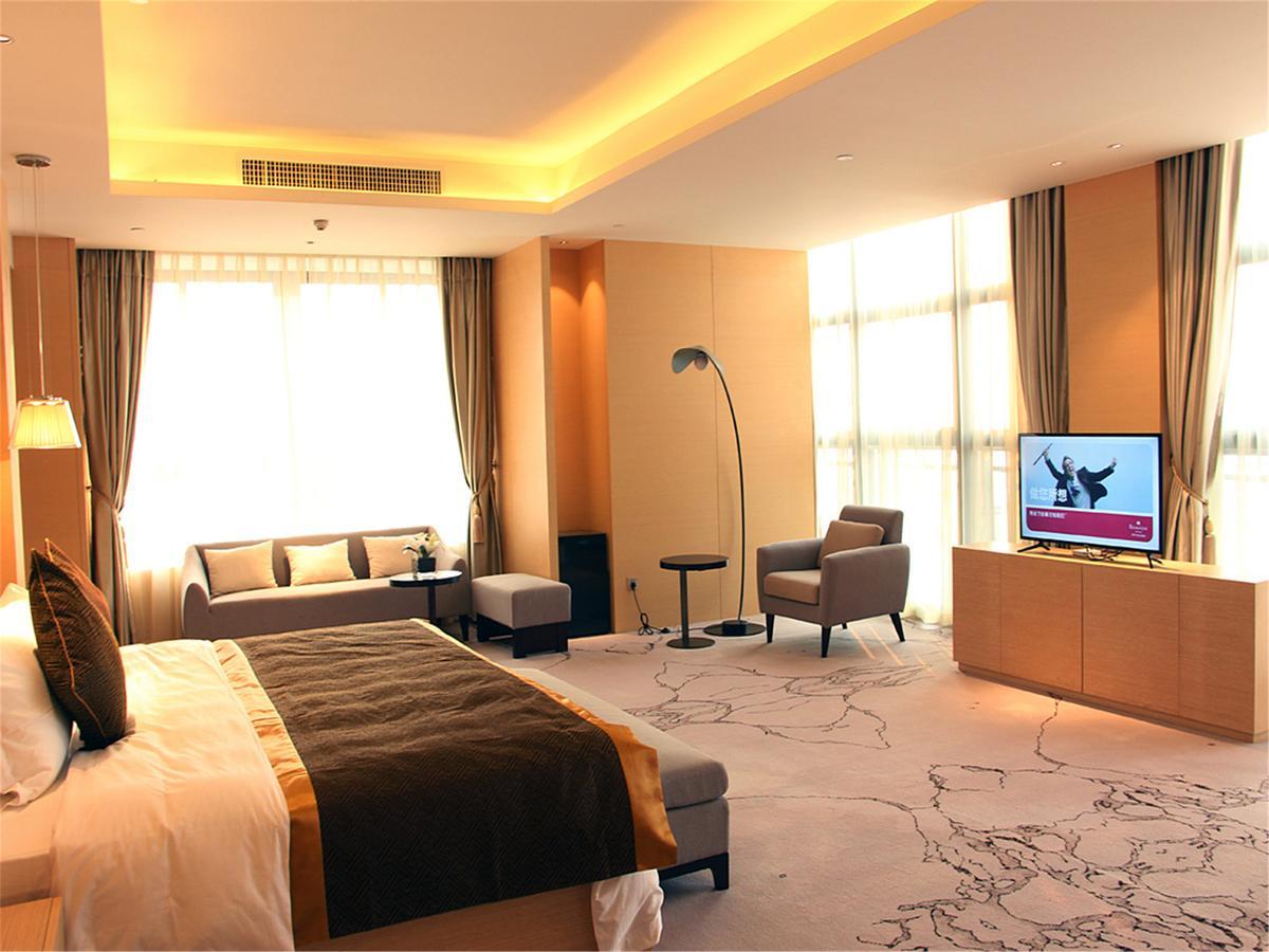 Ramada By Wyndham Enping Hotel Exterior foto